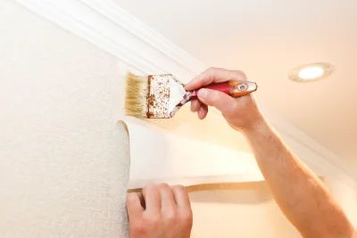 Pose de papier peint à Guchen — revêtements muraux et toiles de verre
